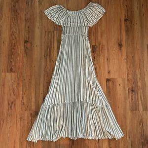 Billabong on or off the shoulder Maxi Dress